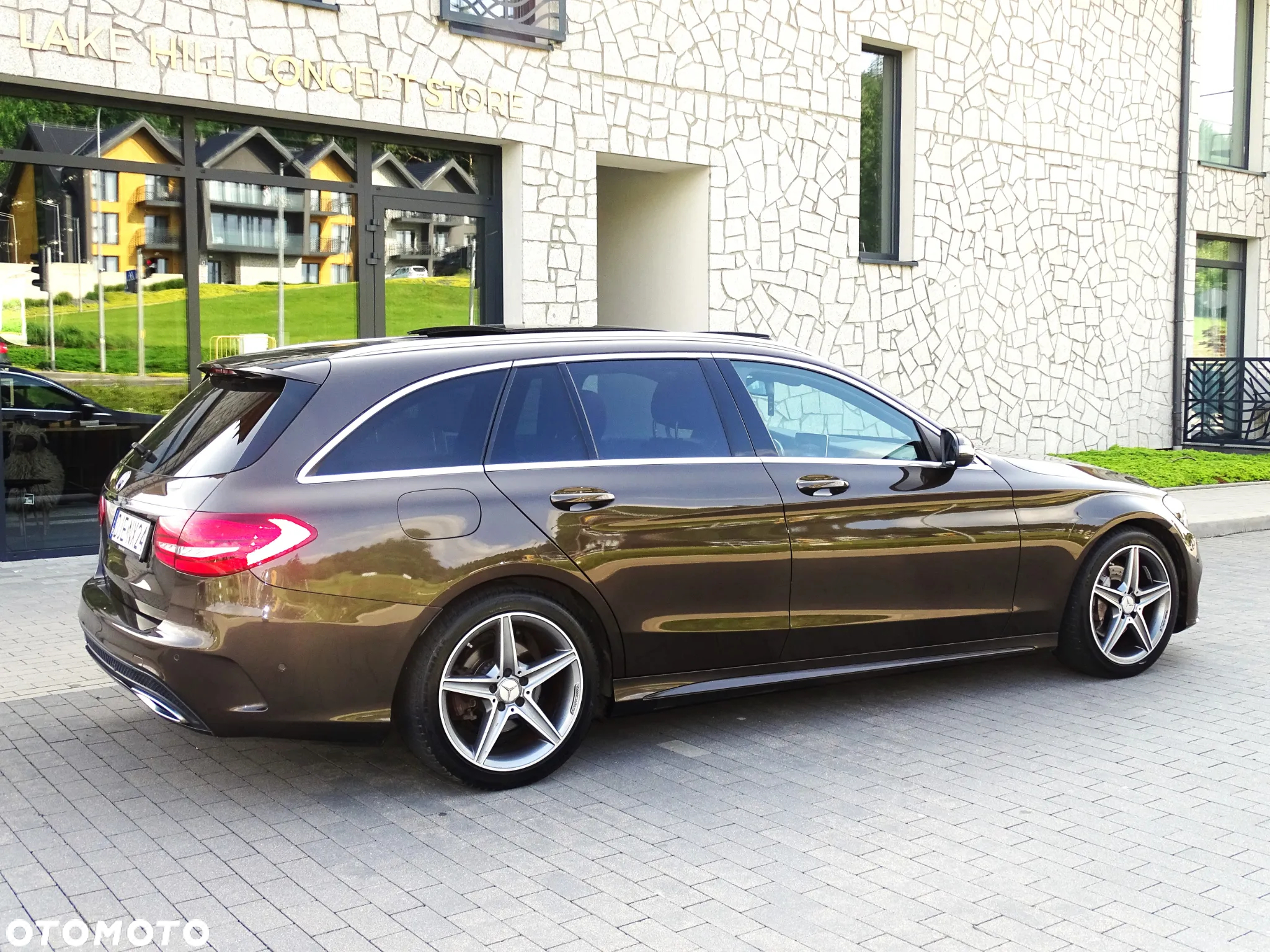 Mercedes-Benz Klasa C 180 (BlueTEC) d T 7G-TRONIC AMG Line - 16