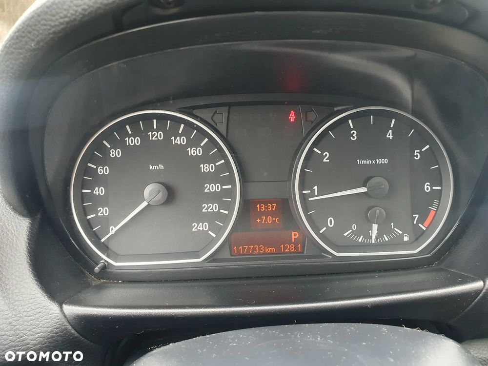 BMW Seria 1 - 11