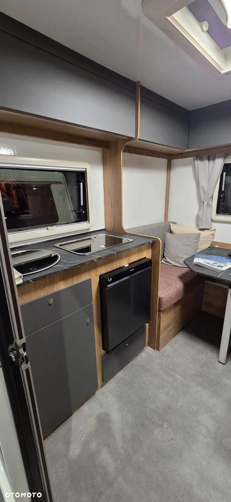 Niewiadów N-STAR DMC1000kg Łóżko francuskie! Prysznic! Ogrzewanie! Najtansza w swojej klasie! - 7