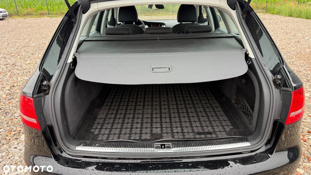 Audi A4 Avant 2.0 TDI DPF Ambition - 8