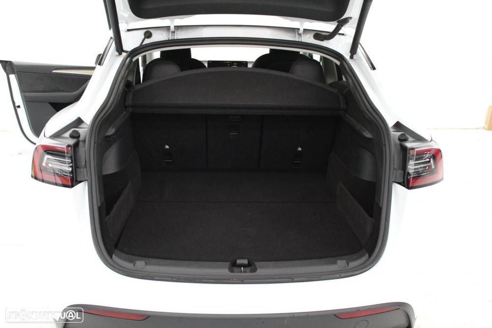 Tesla Model Y Long Range Tração Integral - 26