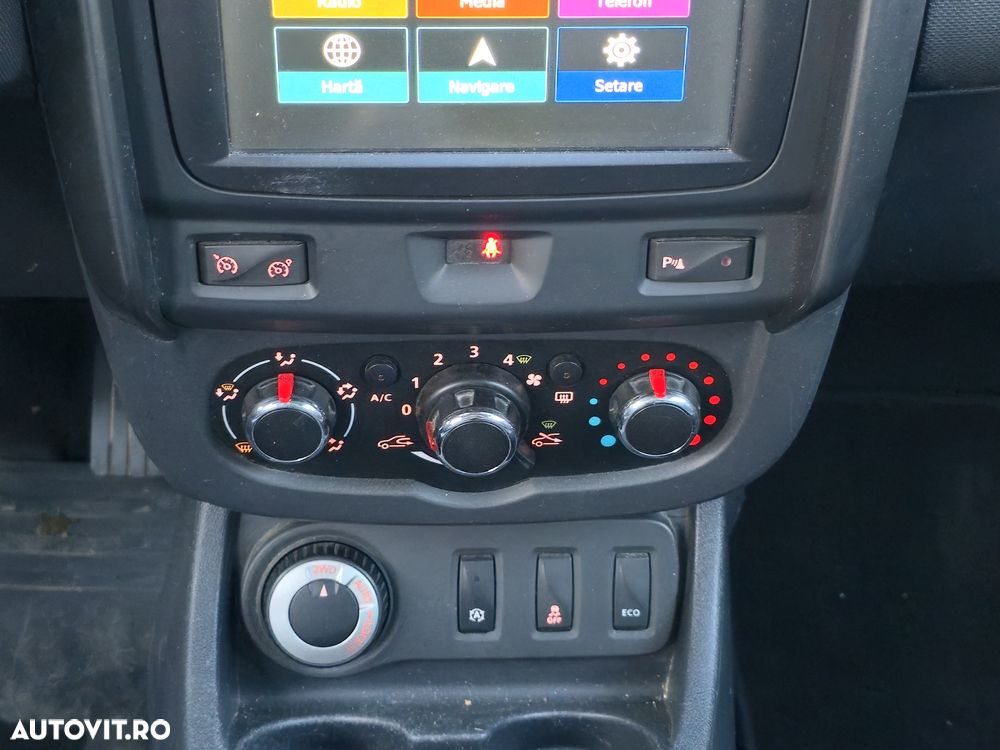 Dacia Duster dCi 110 FAP 4x4 Prestige - 8