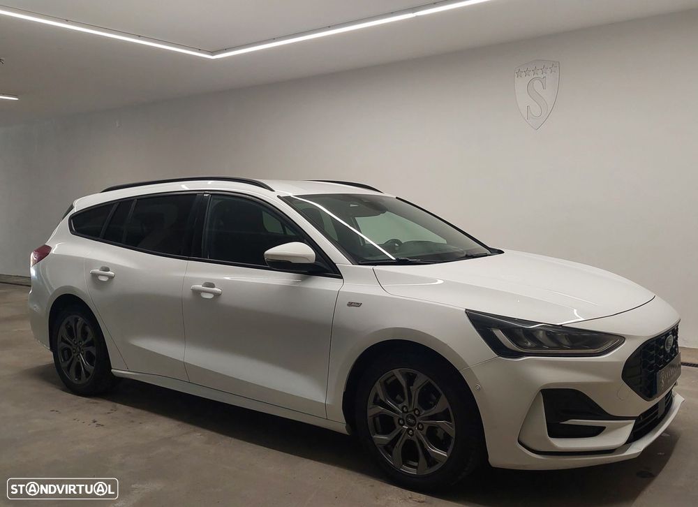 Ford Focus SW 1.0 EcoBoost MHEV ST-Line - 9