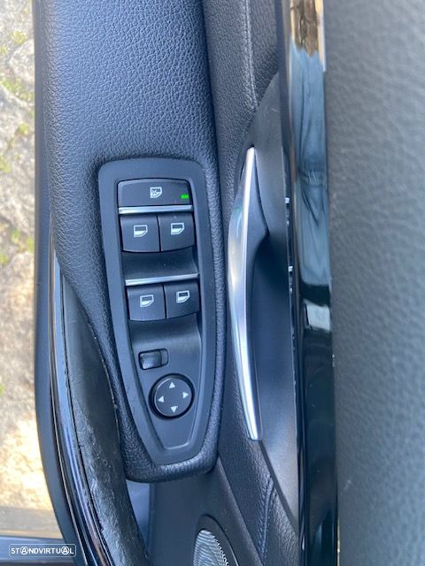 BMW 330 e iPerformance Line Sport - 26