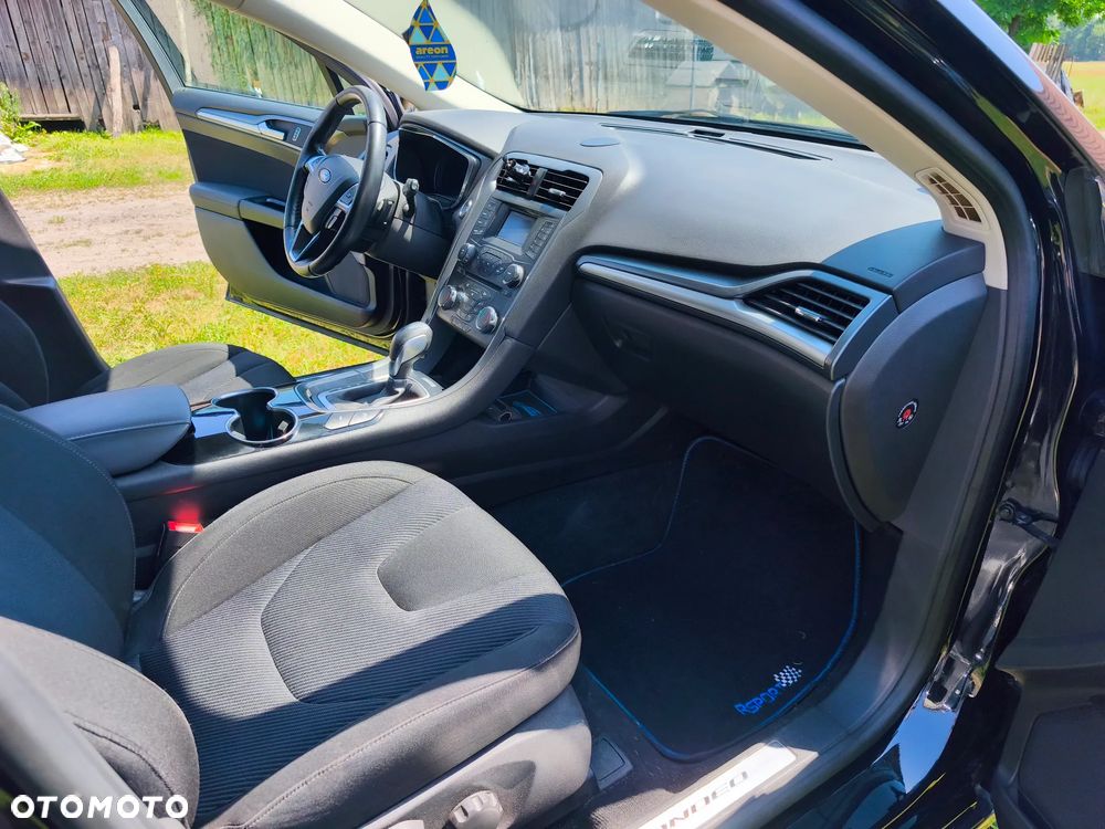 Ford Mondeo 2.0 TDCi Titanium PowerShift - 18