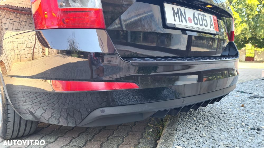 Skoda Octavia 2.0 TDI ELEGANCE - 13