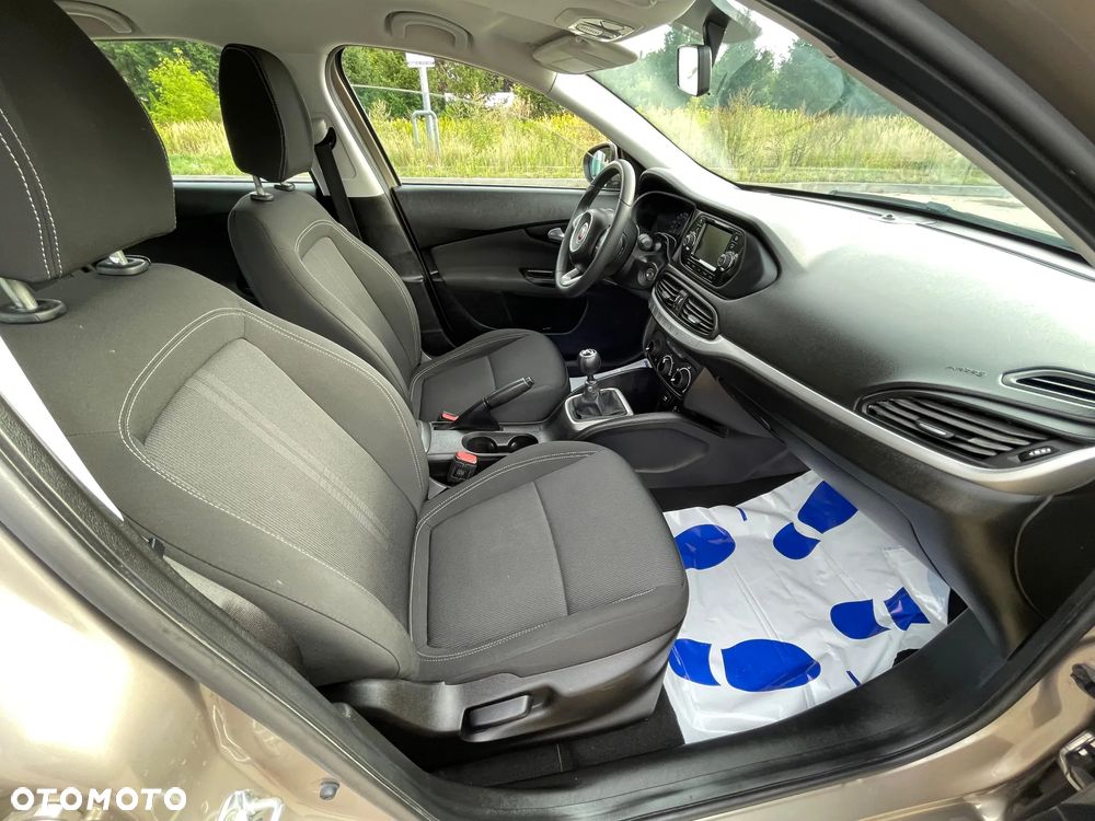 Fiat Tipo 1.4 16V More - 14