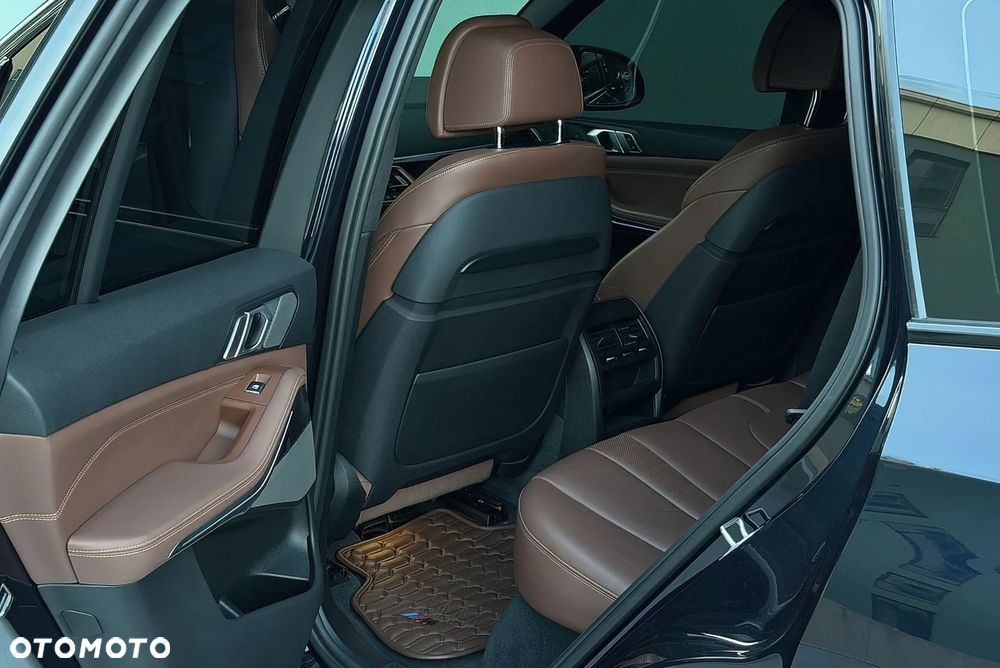 BMW X5 xDrive40i sport - 13