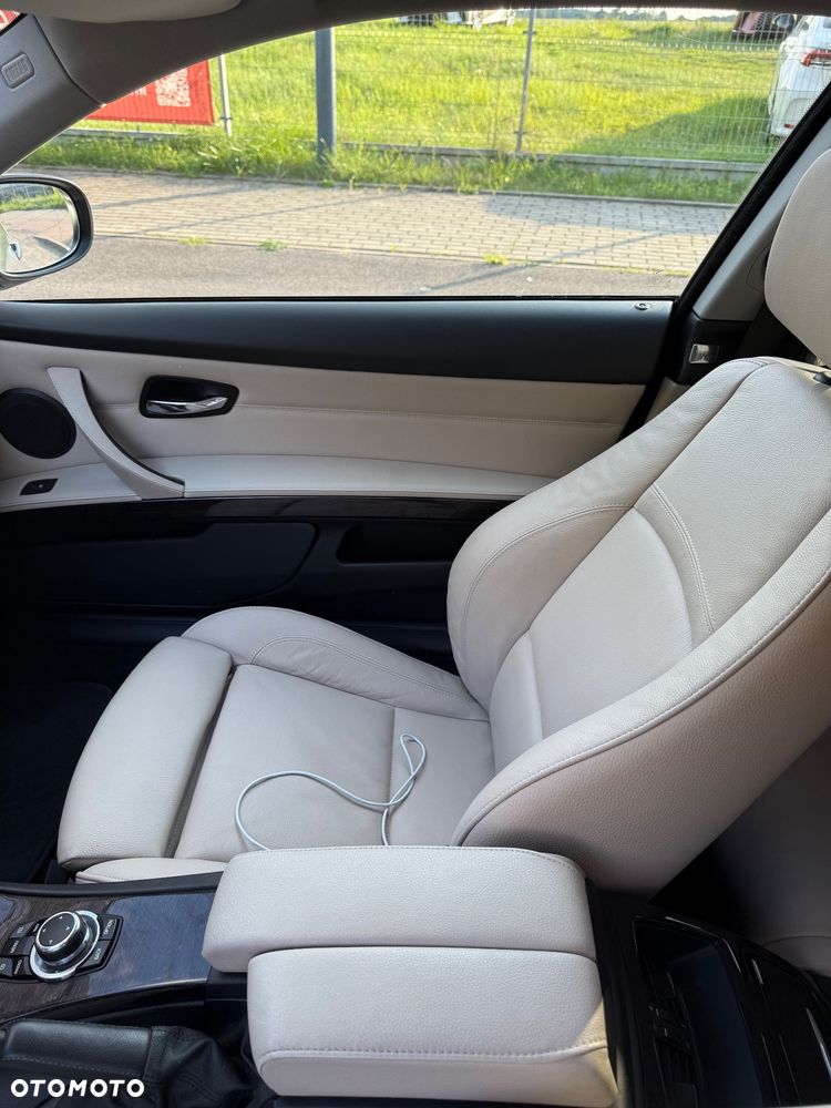 BMW Seria 3 - 10