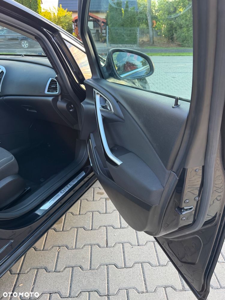 Opel Astra 1.4 Enjoy - 16