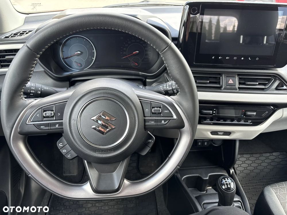 Suzuki Swift 1.2 Dualjet SHVS Premium Plus - 11
