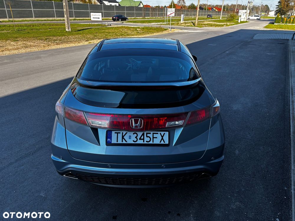 Honda Civic 1.8 Executive - 15