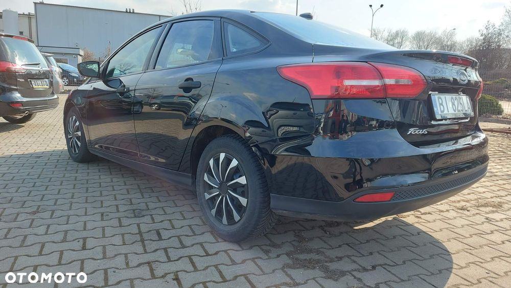 Ford Focus - 13