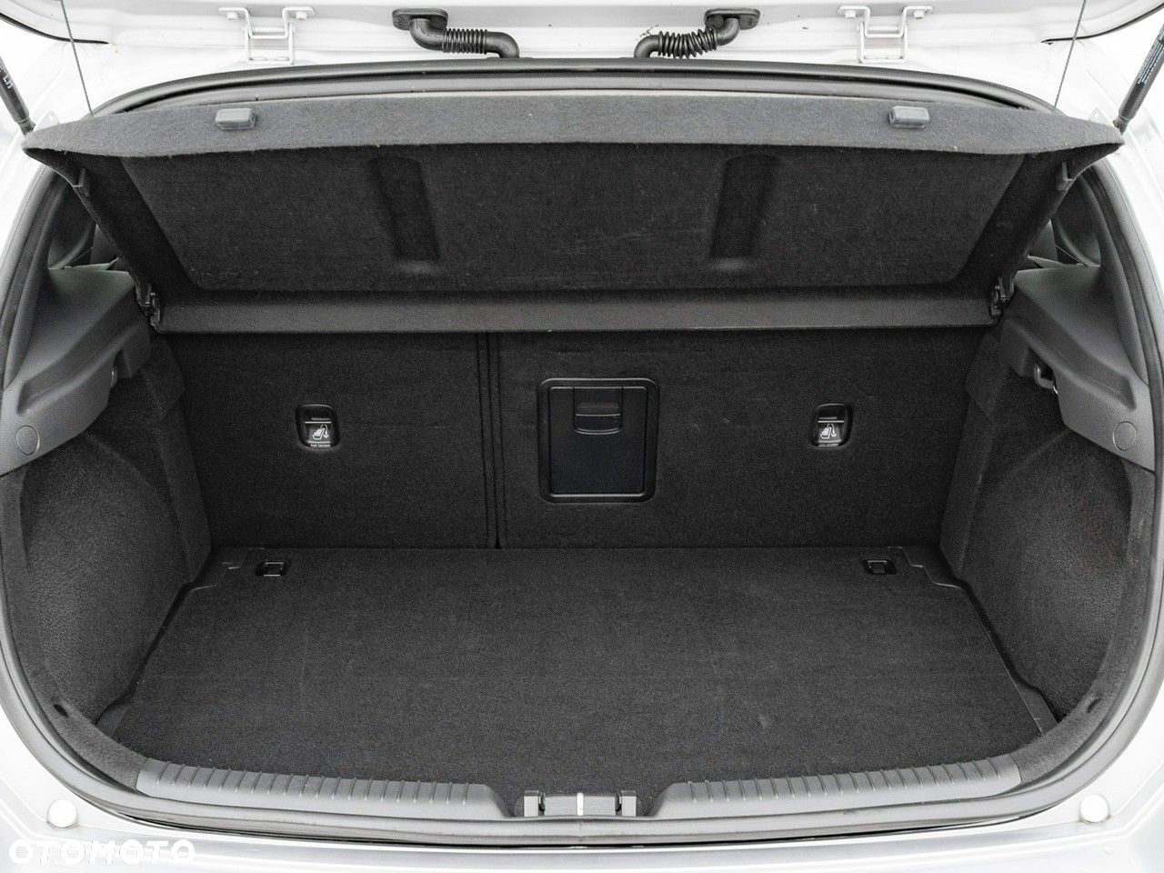 Hyundai i30 1.5 DPI Smart - 31