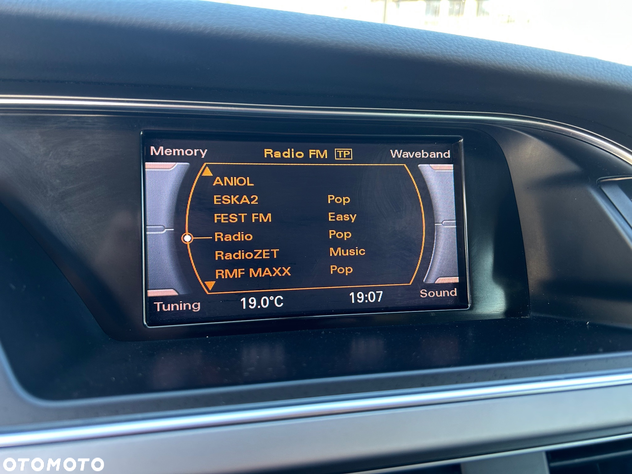 Audi A4 2.0 TDI Quattro - 29