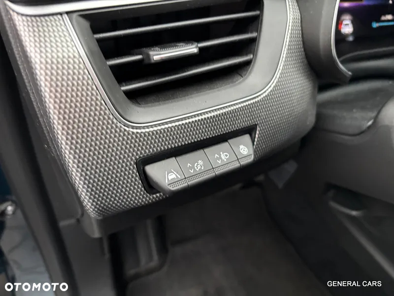 Renault Arkana 1.6 E-TECH Techno MMT - 31