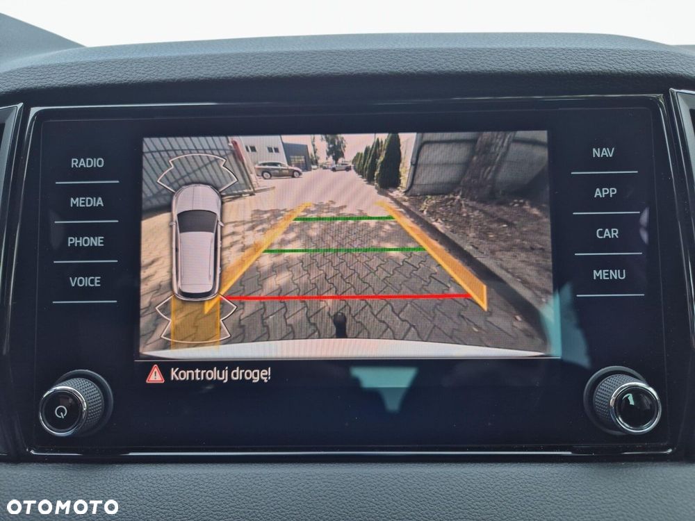 Skoda Karoq 1.5 TSI ACT Selection DSG - 22