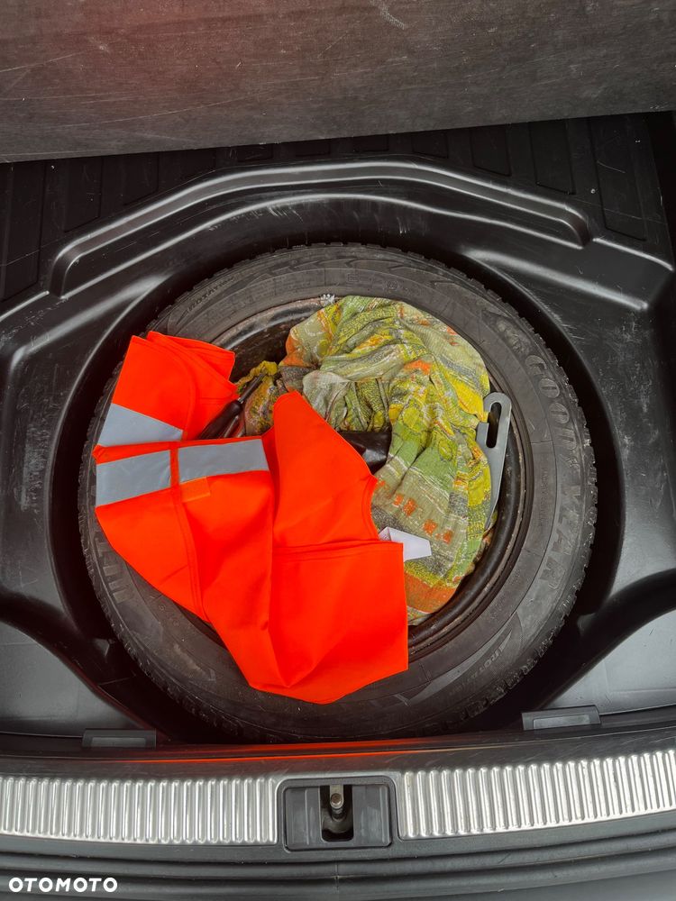 Audi A4 Avant 2.0 TDI DPF Quattro - 31