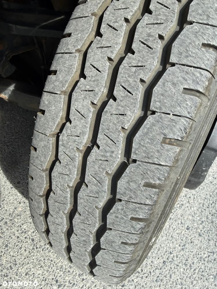 Iveco Daily 35C14 - 11