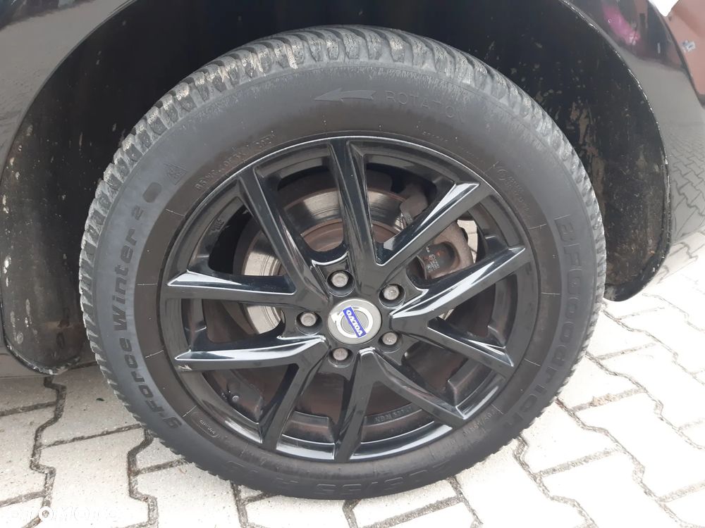 Volvo V40 D4 Summum - 34