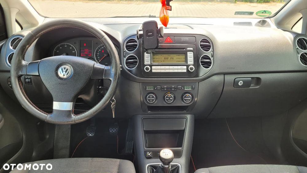 Volkswagen Golf Plus 1.6 Goal - 34