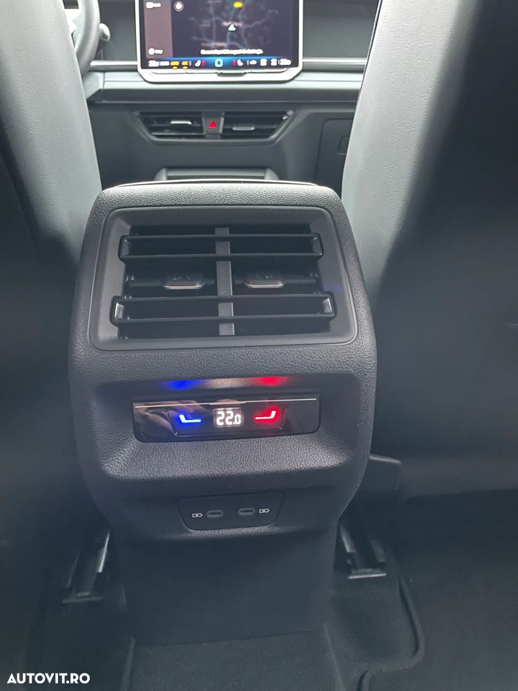 Volkswagen Tayron 2.0 TDI 4Motion DSG Life - 14