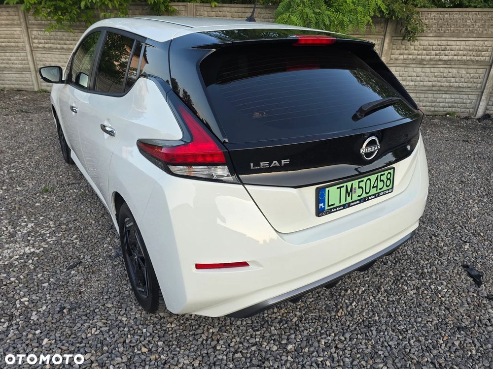 Nissan Leaf - 24