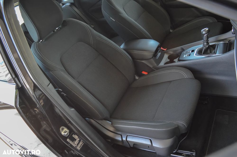 Nissan Qashqai 1.3 DIG-T MHEV N-Connecta - 25