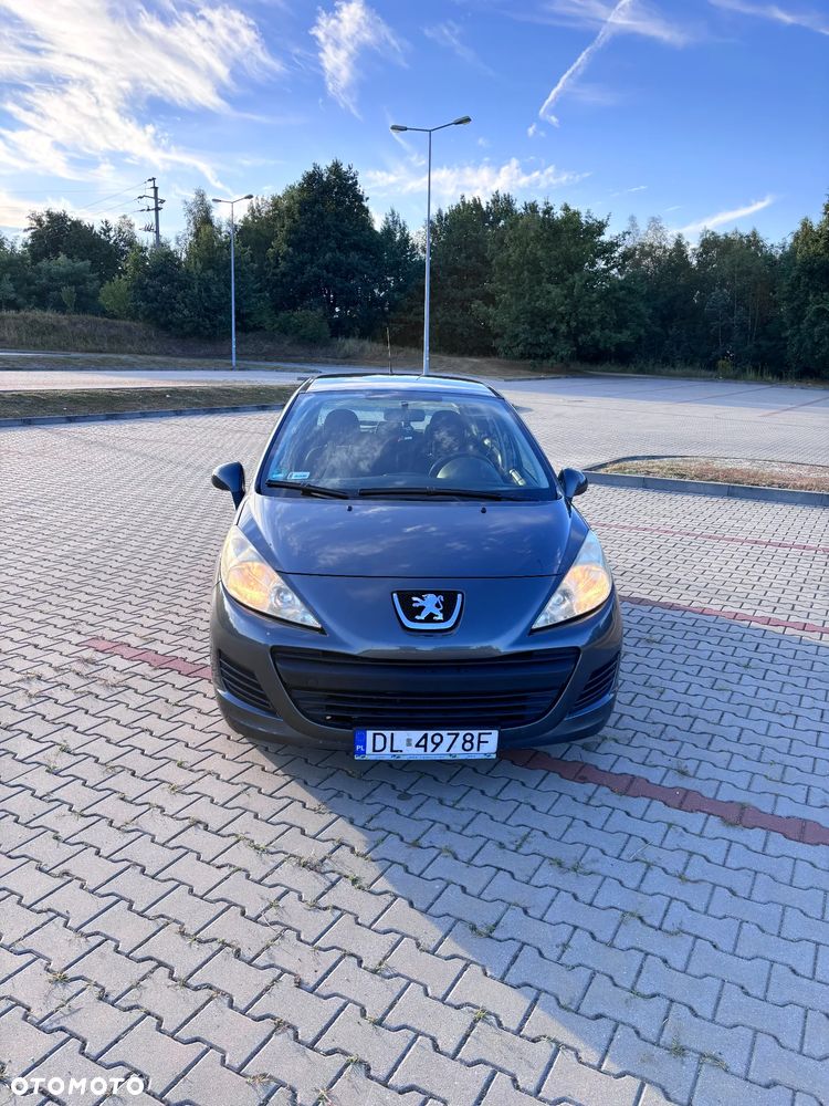 Peugeot 207 - 2