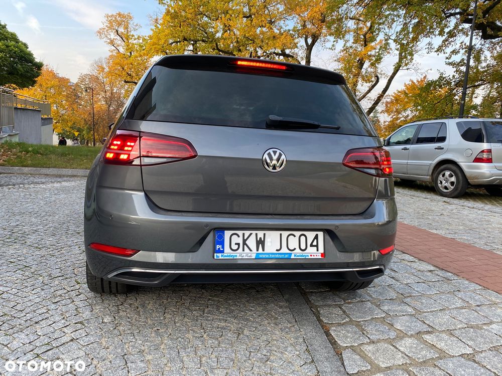 Volkswagen Golf - 13