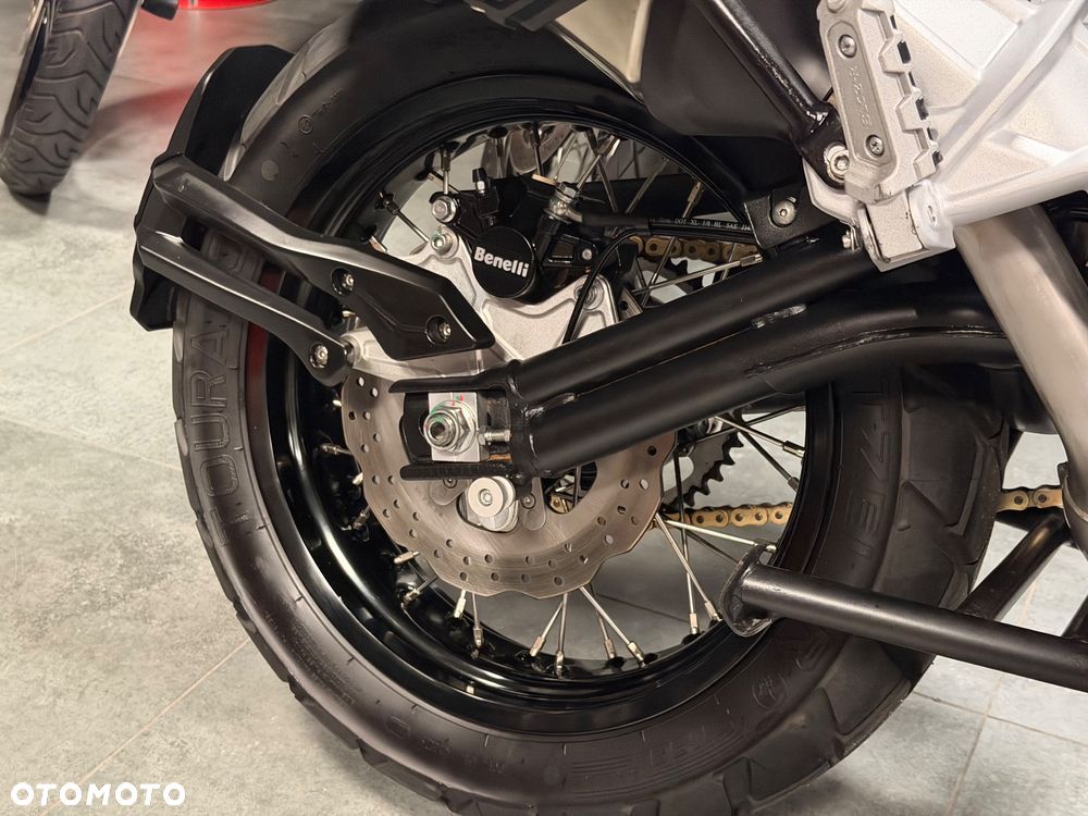 Benelli TRK 502X - 14