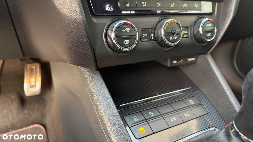 Skoda Octavia - 28