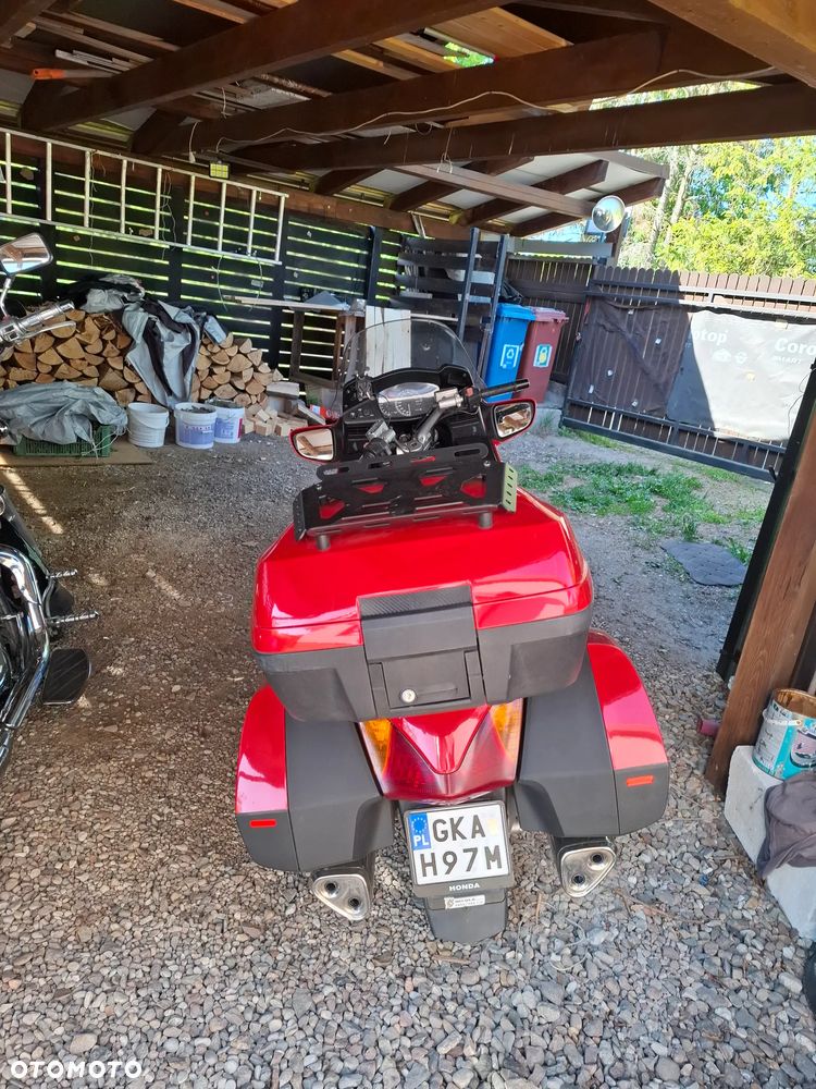 Honda ST - 2