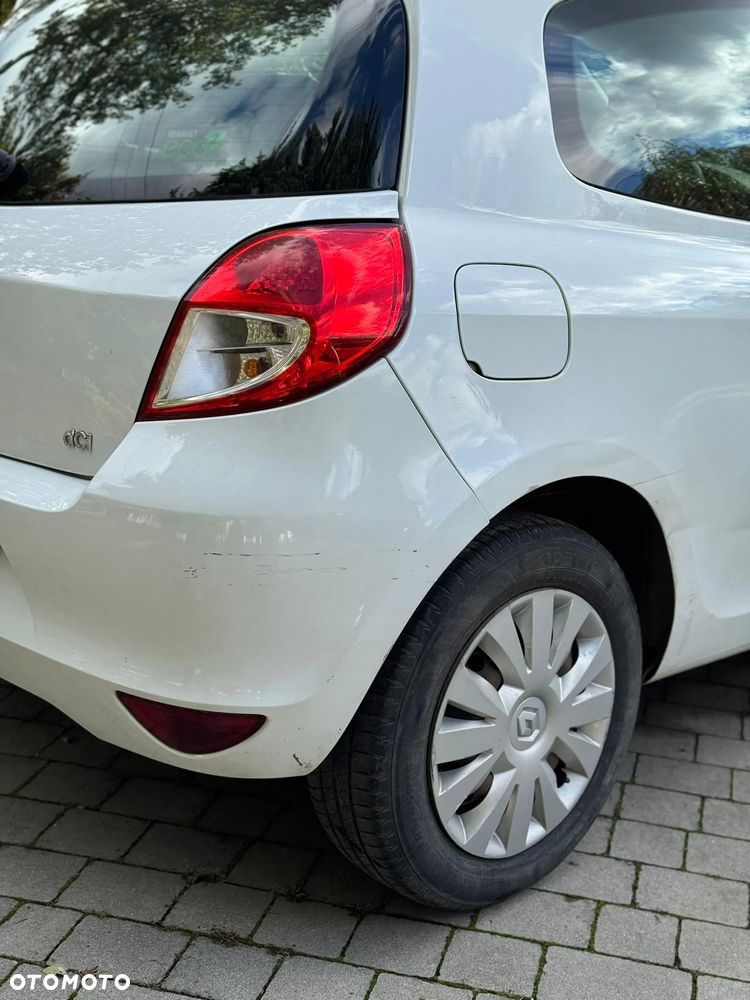 Renault Clio - 7