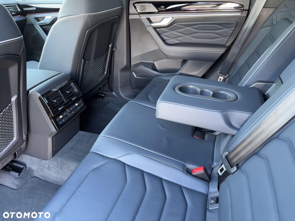 Volkswagen Touareg 3.0 V6 TDI SCR 4Mot R-Line - 19