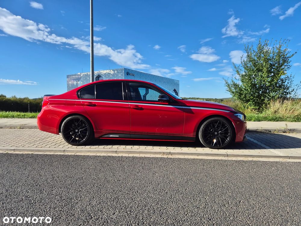 BMW Seria 3 340i xDrive M Sport - 5