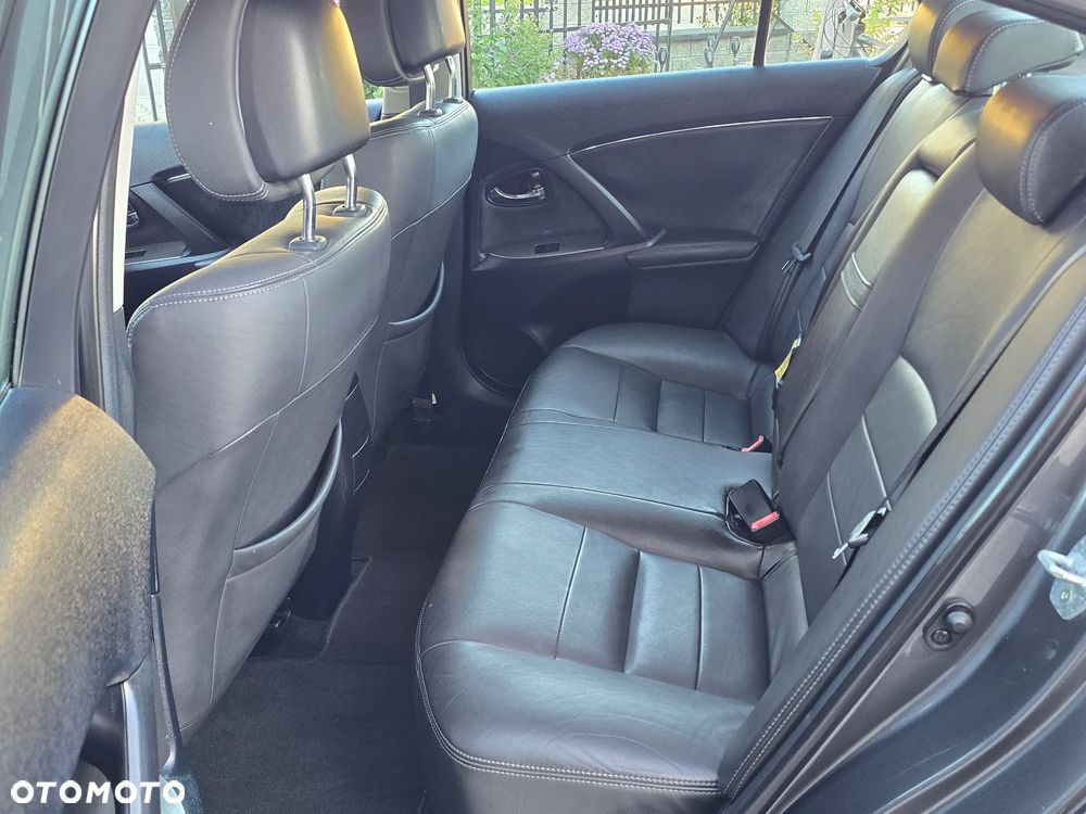 Toyota Avensis 1.8 Executive - 20