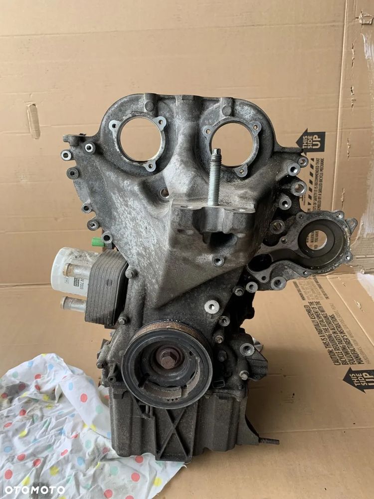 Osłona obudowa rozrządu Ford Fiesta C-MAX 1.0 ECOBOOST - 1