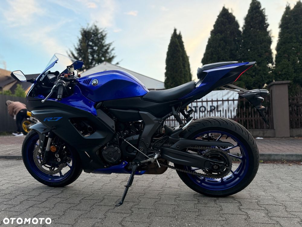 Yamaha R7 - 14