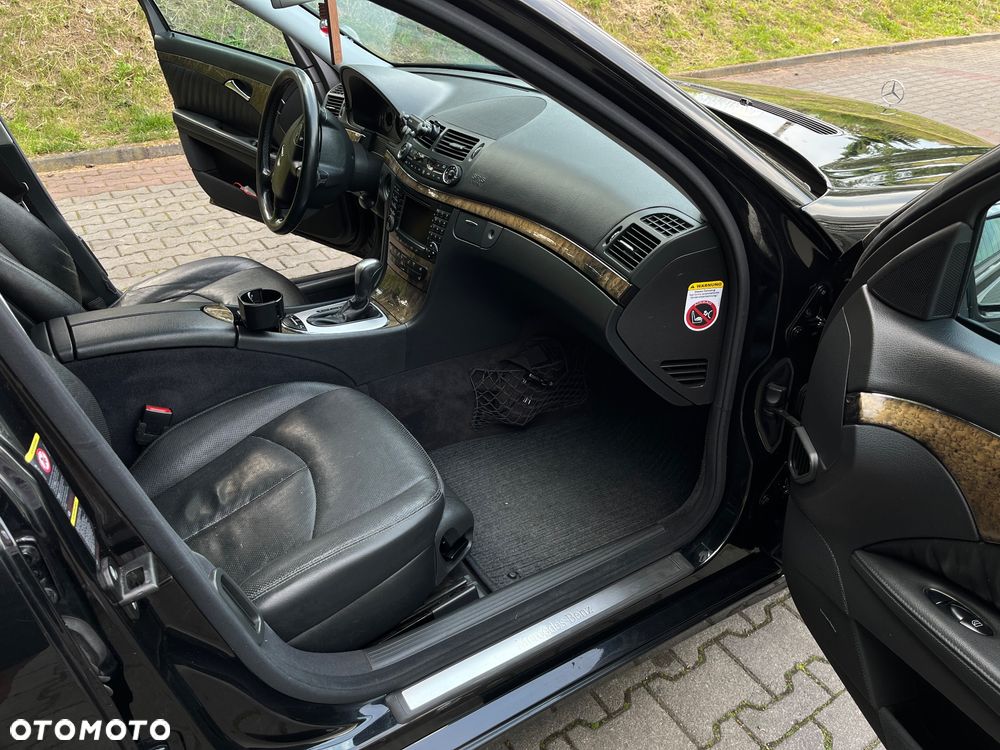 Mercedes-Benz Klasa E 320 CDI T Avantgarde - 12