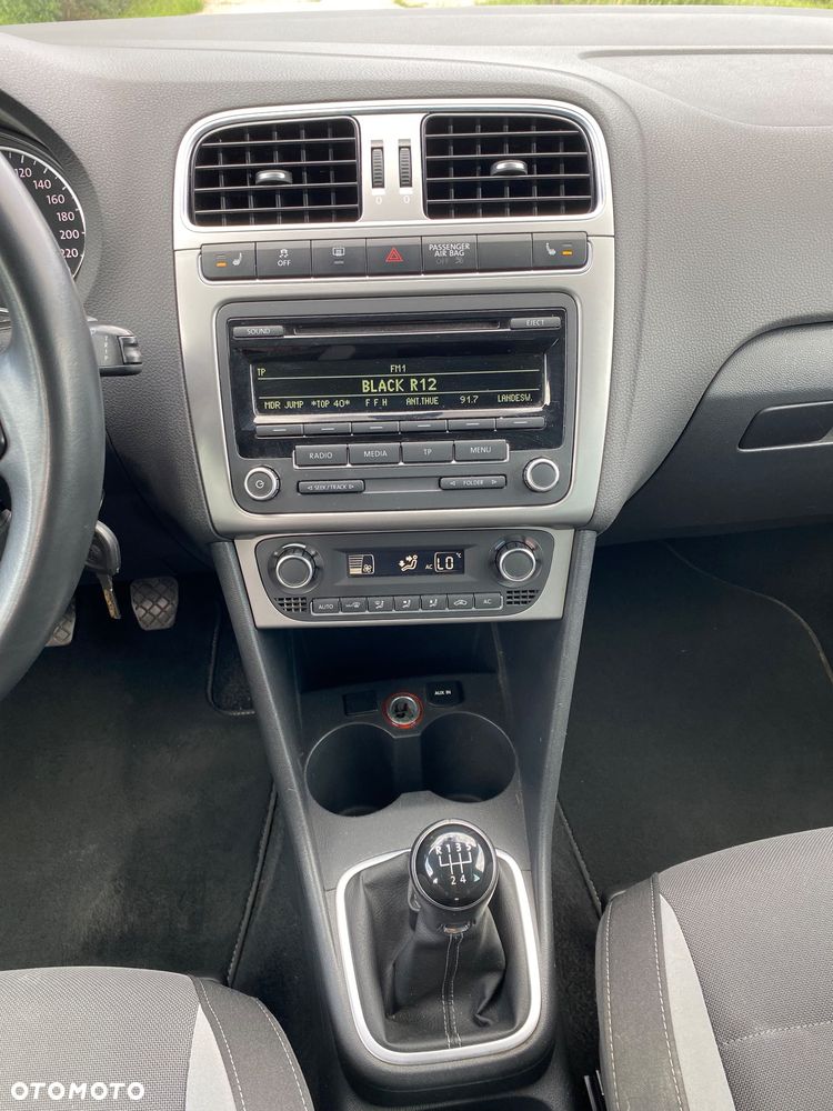 Volkswagen Polo - 16