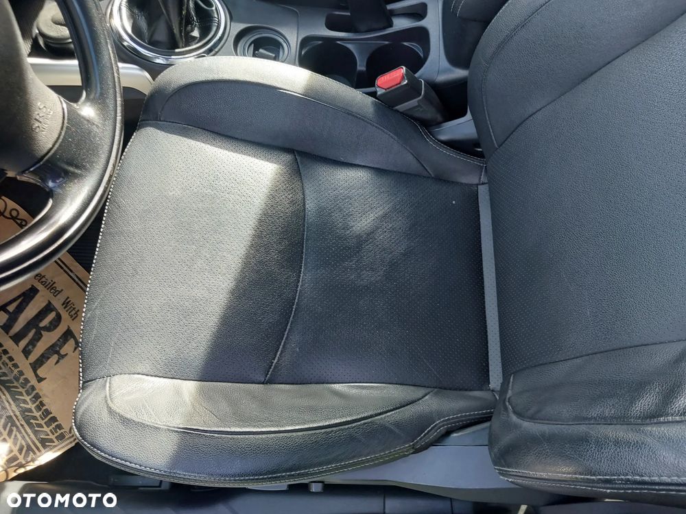 Citroën C4 Aircross - 13