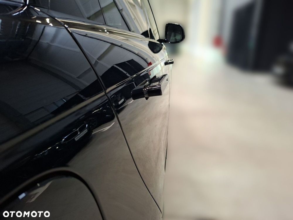 Land Rover Range Rover Sport - 25