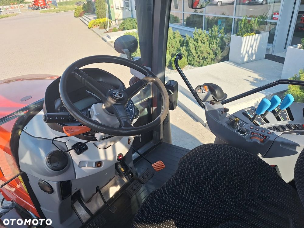 Kubota M7 152 - 8