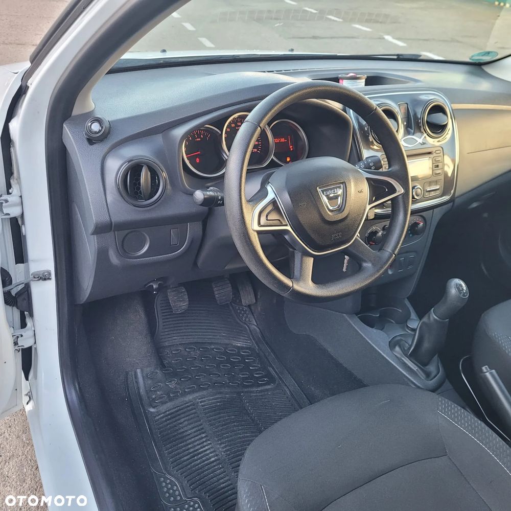 Dacia Sandero SCe 75 Essential - 18