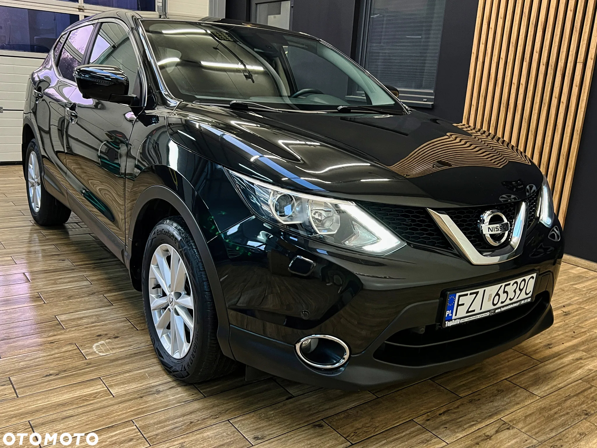 Nissan Qashqai 1.6 DCi N-Connecta Xtronic - 5