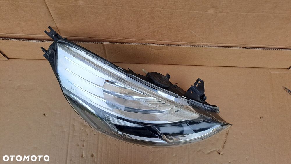 RENAULT CLIO IV 4 PRAWA LAMPA PRZEDNIA 260102796r - 5
