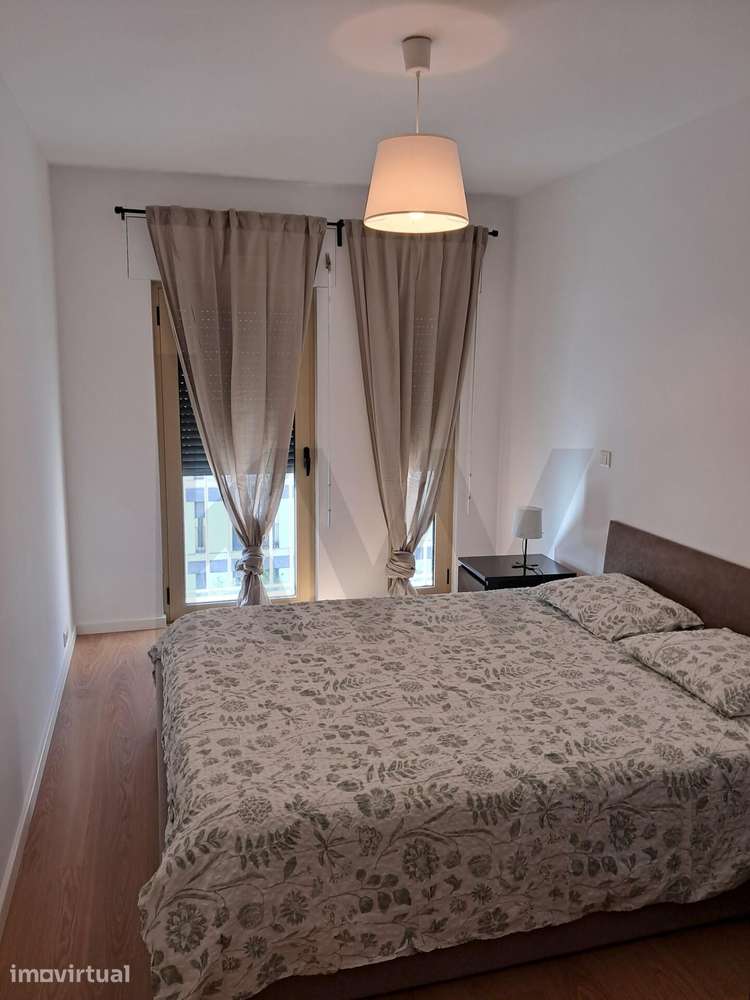 Apartamento T1 para arrendamento - Grande imagem: 2/17