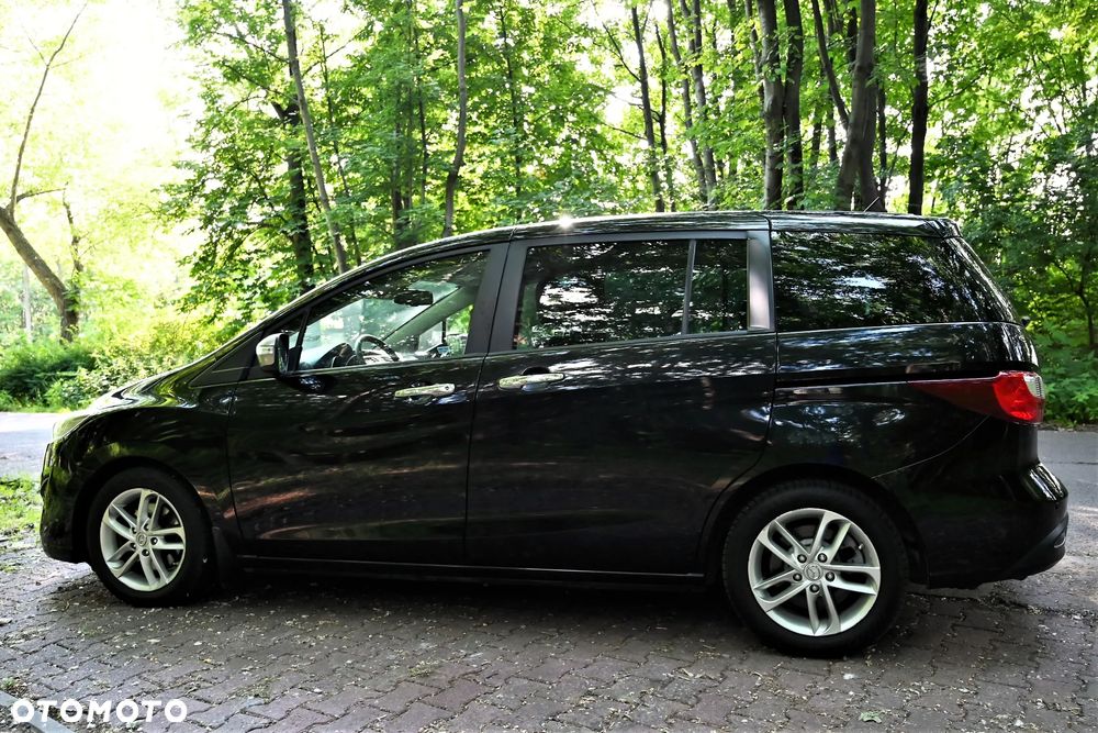 Mazda 5 - 16