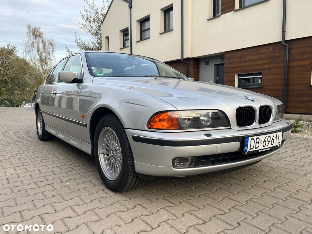 BMW Seria 5 - 1